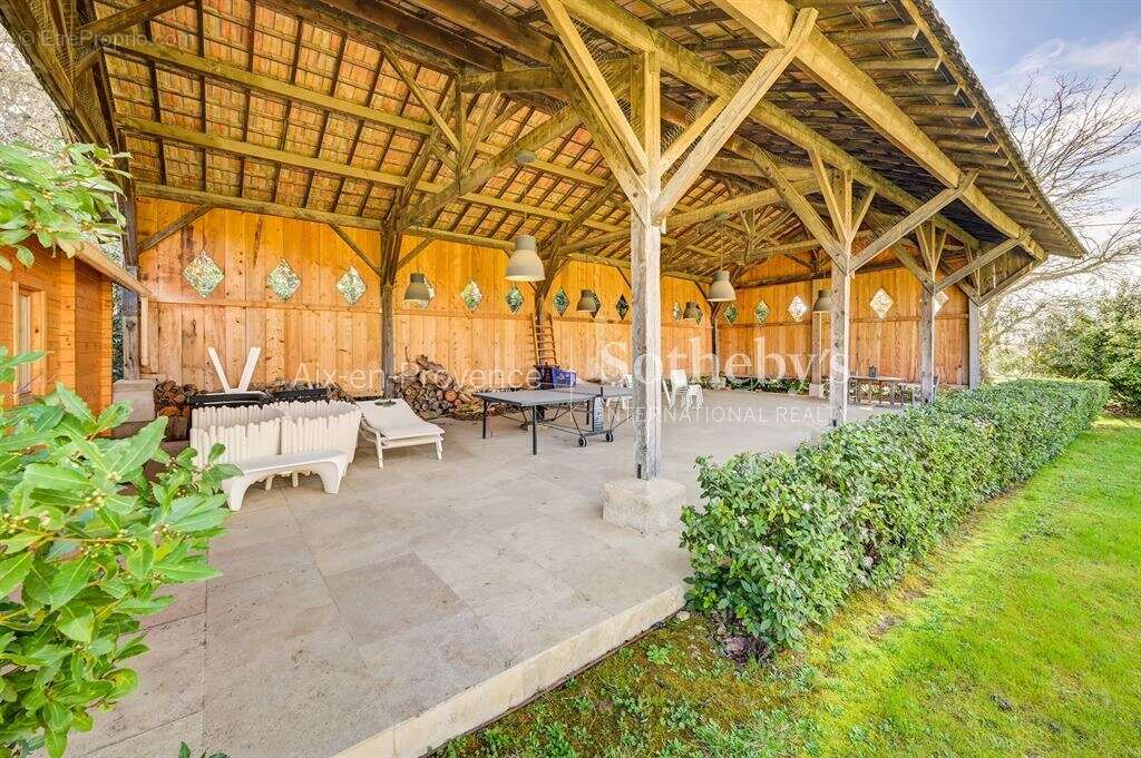 bastide du XVIIIe siecle - photo 5