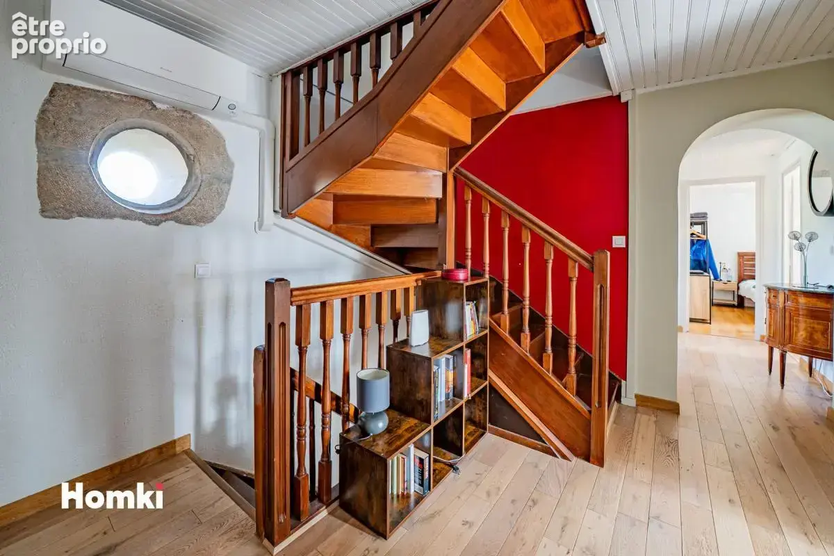 Magnifique maison de village t7 de 176m2 avec cour, carport et garage – 01150 blyes - photo 11