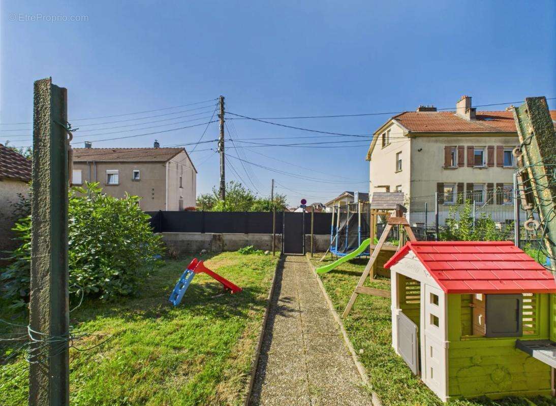 Appartement à BOULANGE