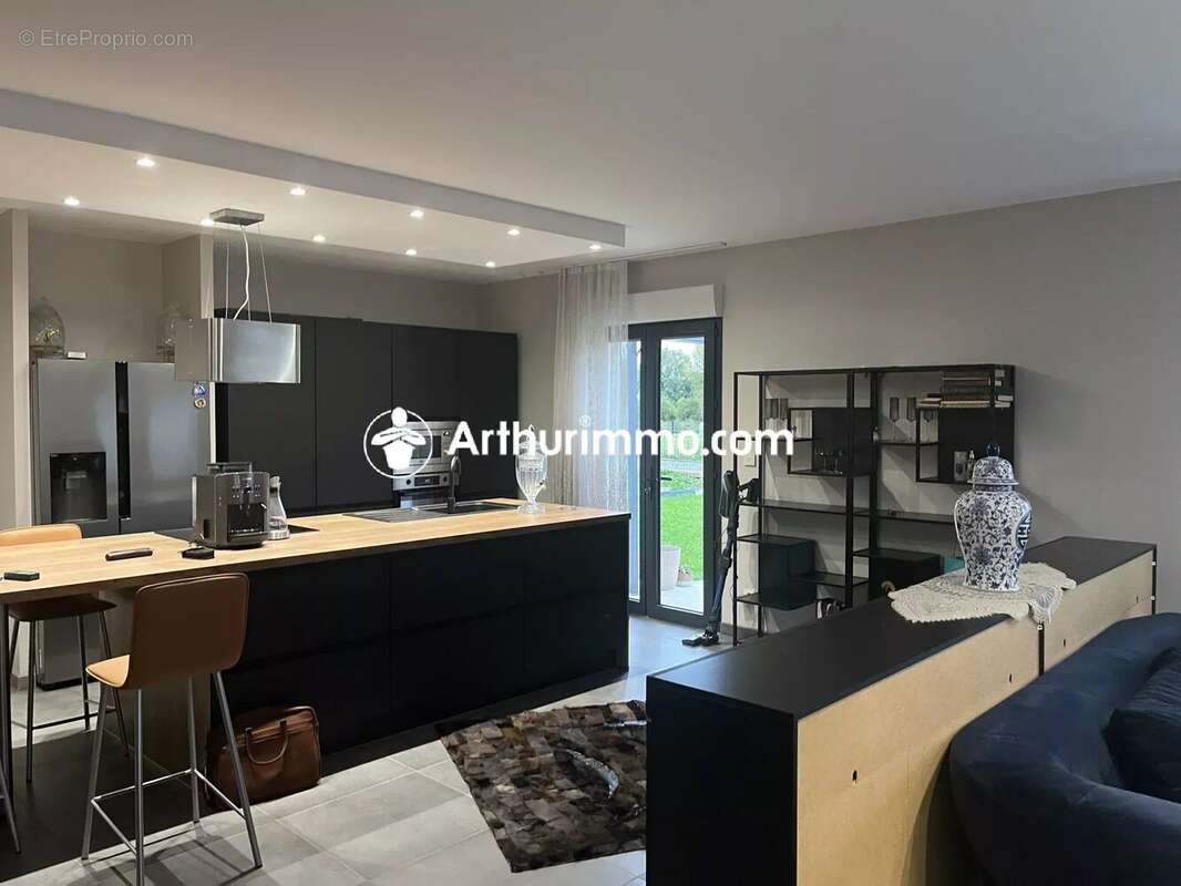 Maison à SAINT-PATERNE