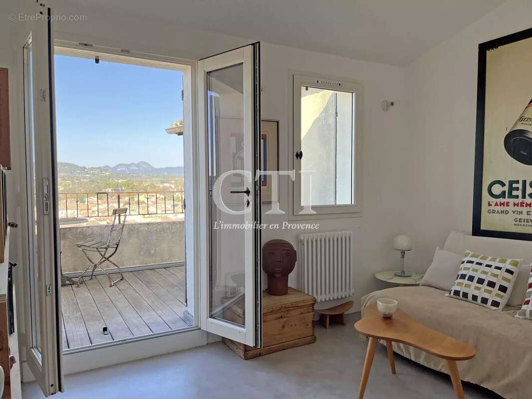 Maison à VAISON-LA-ROMAINE