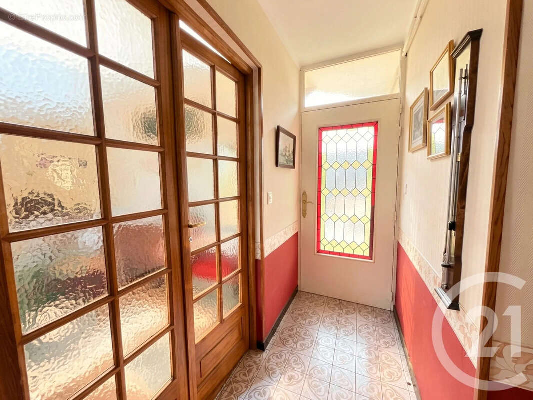 Maison 83 m² à Begles  - photo 11
