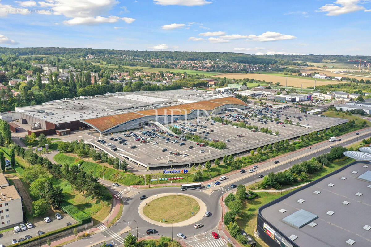 Commerce à CHAMBOURCY