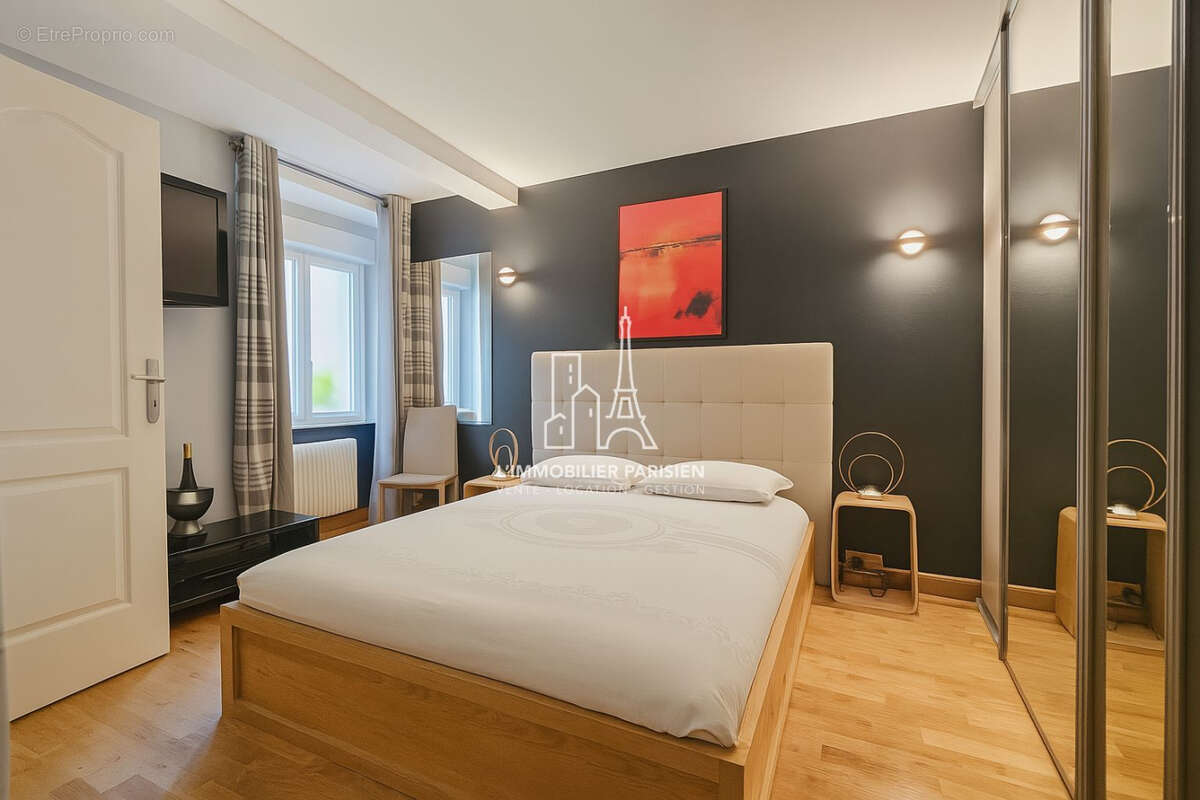 Appartement à PARIS-17E