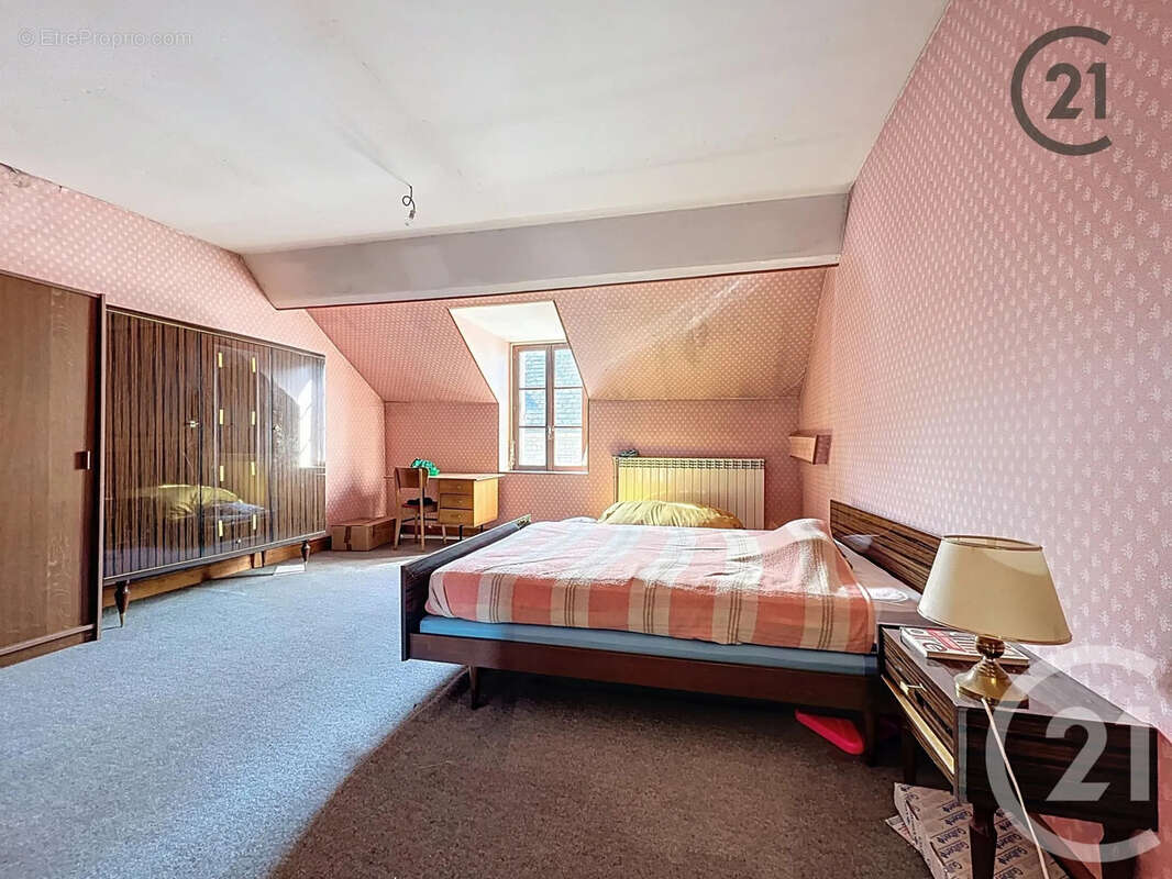 Maison à SAINT-QUENTIN-LE-PETIT