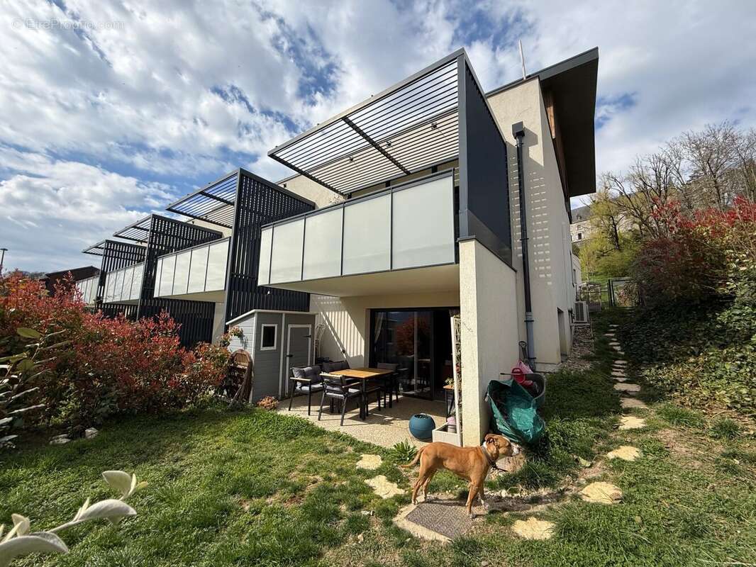 Appartement à MONTBONNOT-SAINT-MARTIN