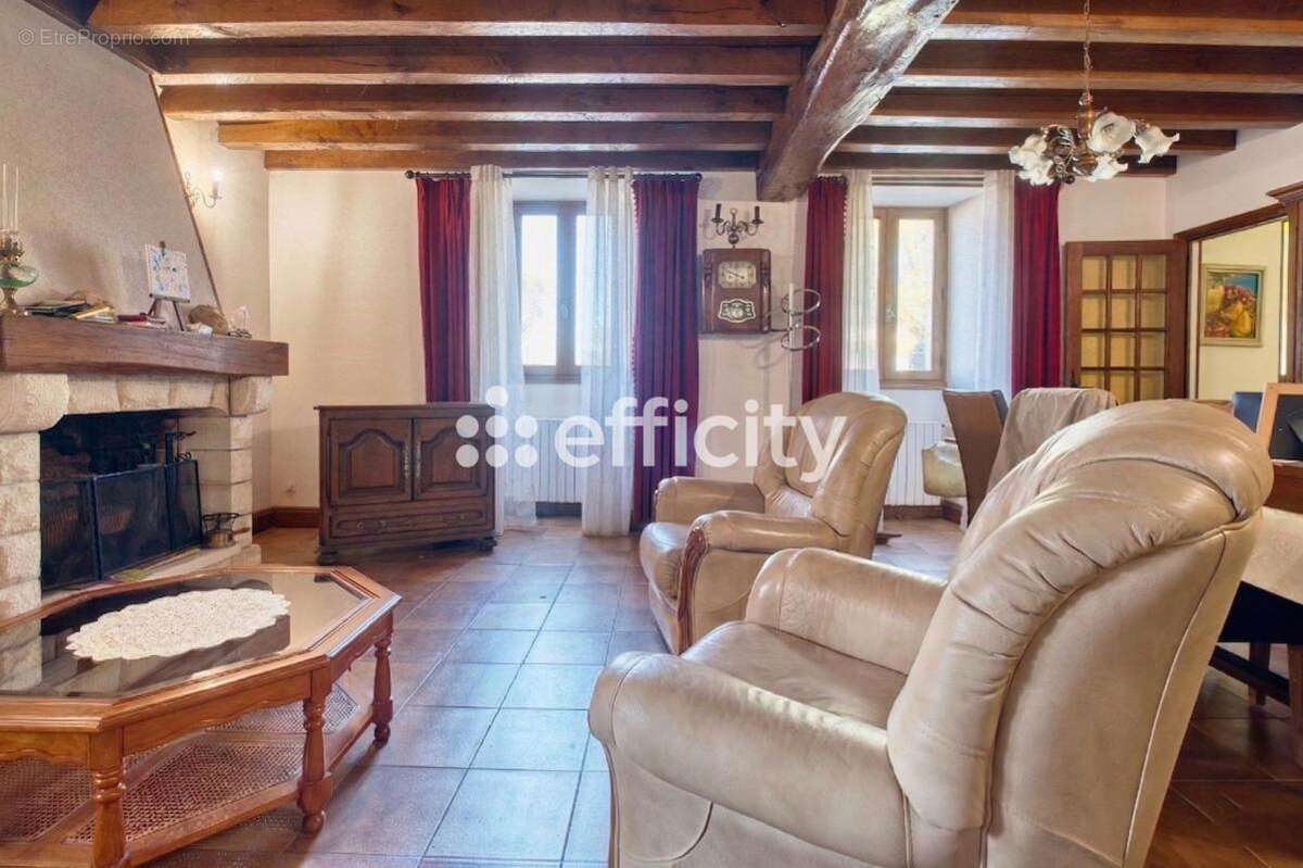 Maison 159 m² à Segonzac  - photo 10