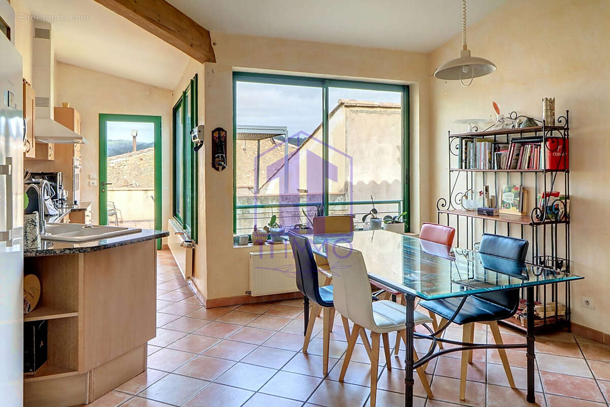 Maison à SAINT-LAURENT-DE-LA-CABRERISSE