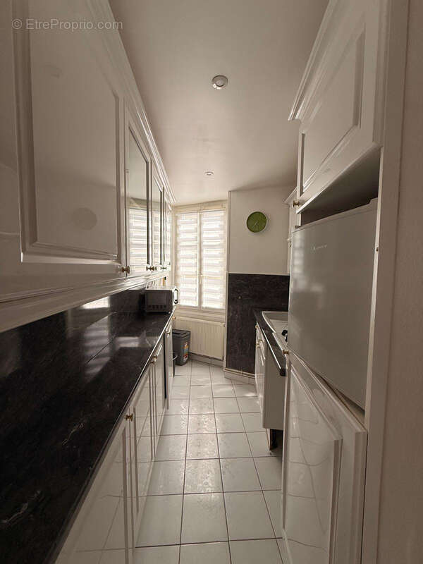 Appartement à LA FERTE-ALAIS