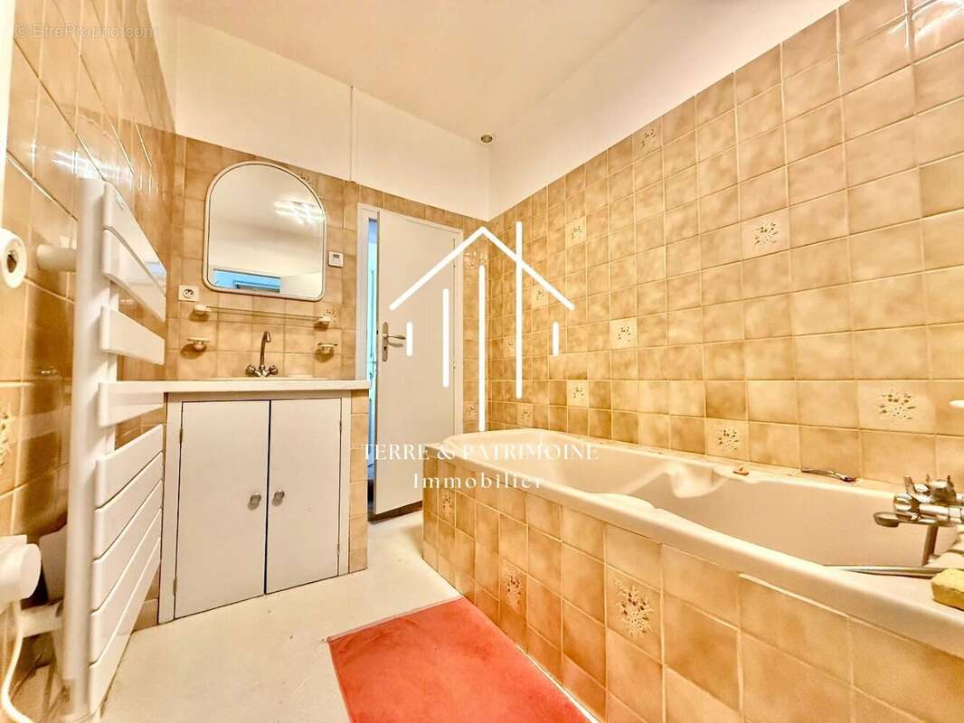 Maison à VALLON-PONT-D'ARC