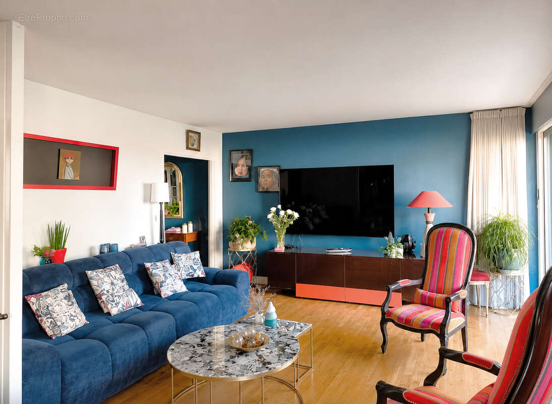 Appartement à PARIS-19E