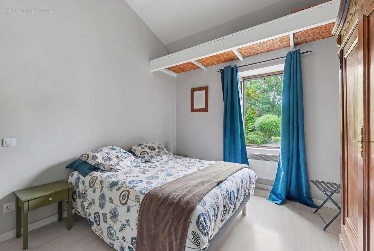Maison 88 m² à Vaissac  - photo 8