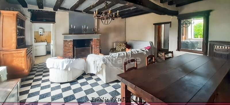 Maison authetique à vendre 4 pièces PONCE SUR LE LOIR (72) terrain 537m² - photo 2