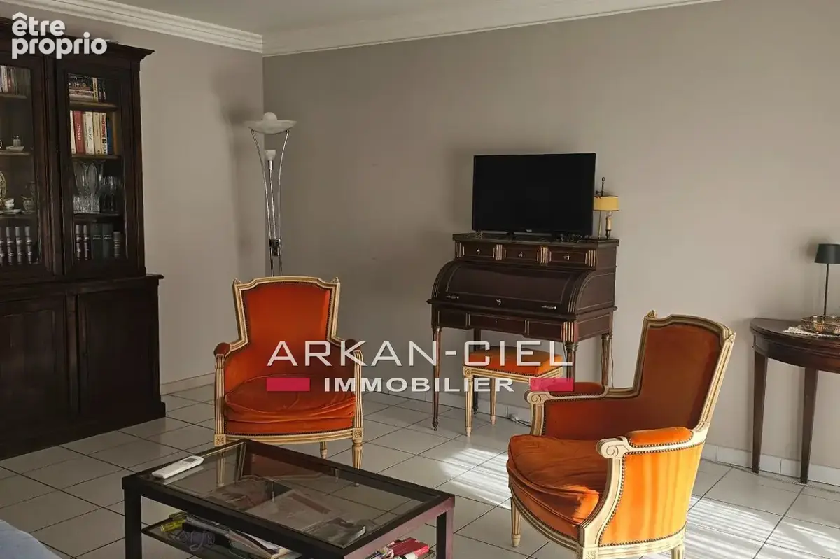 Appartement 2 pièces 47 m² à vendre à Antibes (06600) - photo 4
