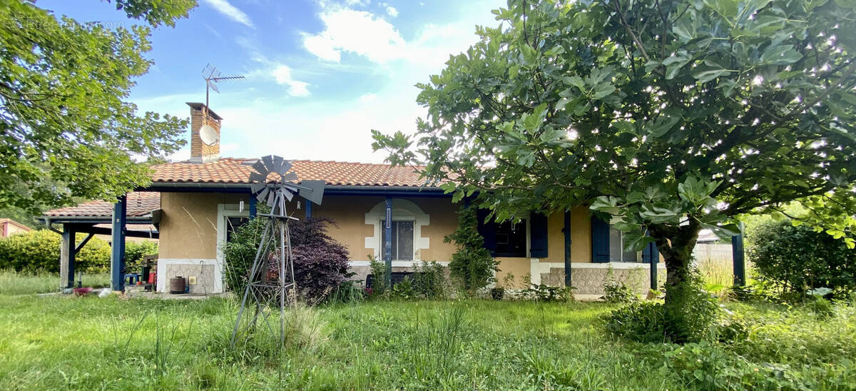 Maison à SAINTE-HELENE