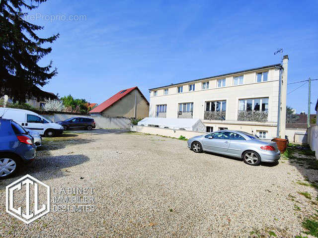 Immeuble à Le Blanc-Mesnil - photo 4