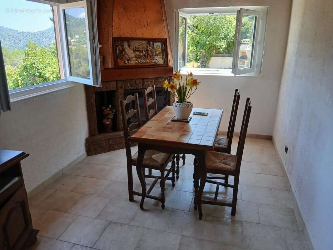 Tourrette levens  exclusivité - photo 2