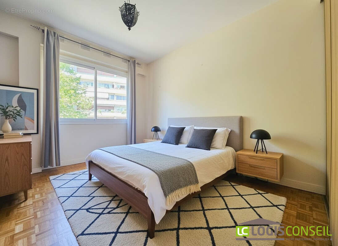 Appartement à CHATENAY-MALABRY