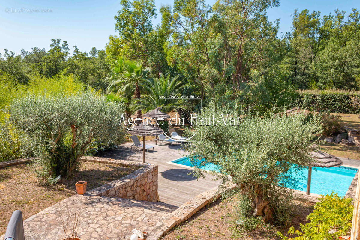 Superbe villa moderne, 4 chambres, 3300m2 de terrain - photo 10