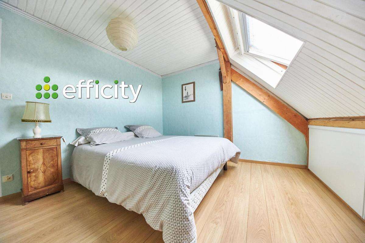 Maison à MOZE-SUR-LOUET