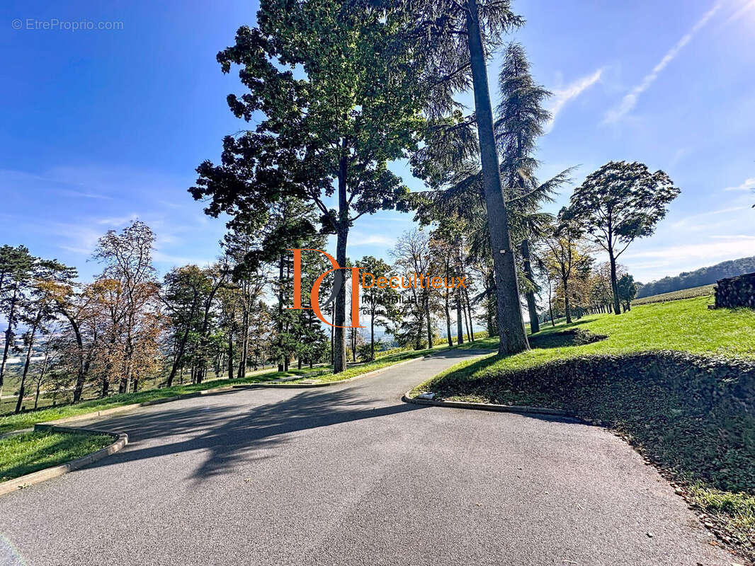 Maison à LACHASSAGNE