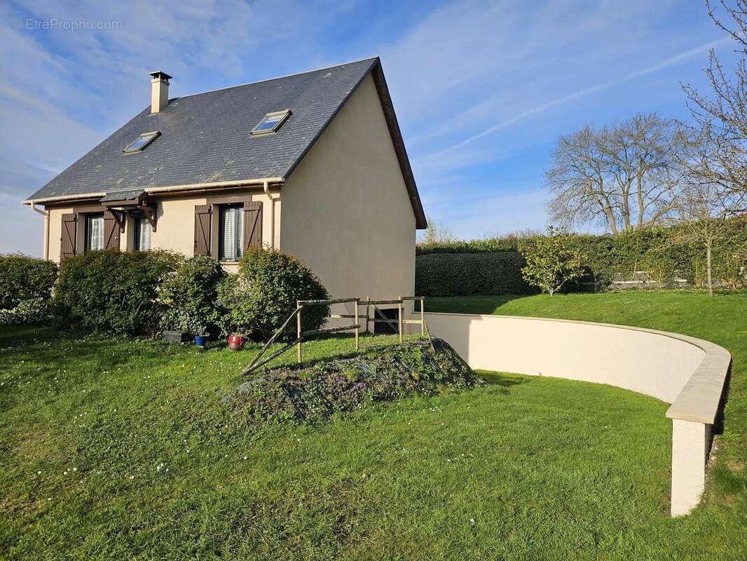 Maison à VILLERVILLE