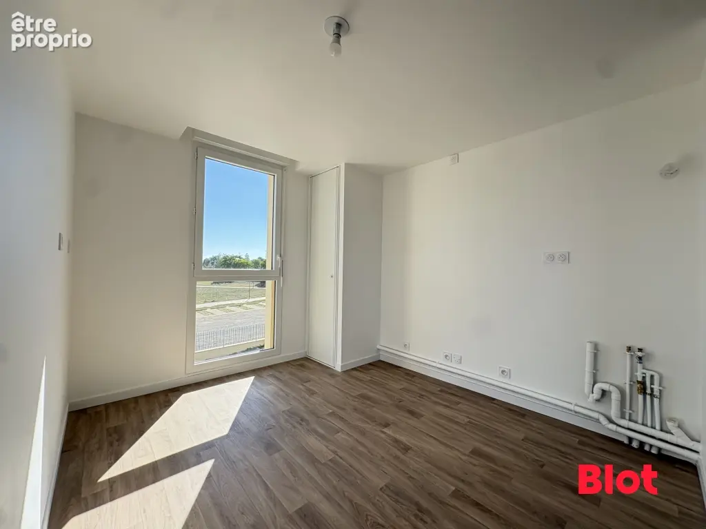 Appartement 3 pièces 67 m² à vendre à Bedee (35137) - photo 3
