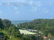 Terrain à LA TRINITE