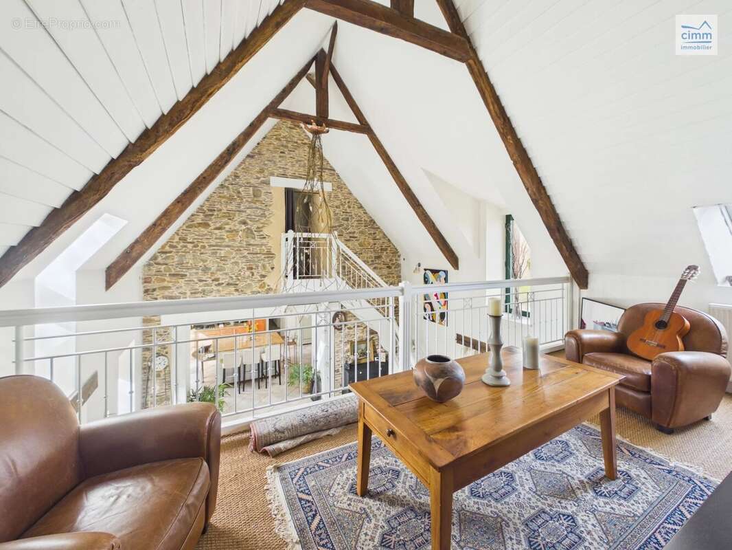 Maison à LES BRULAIS