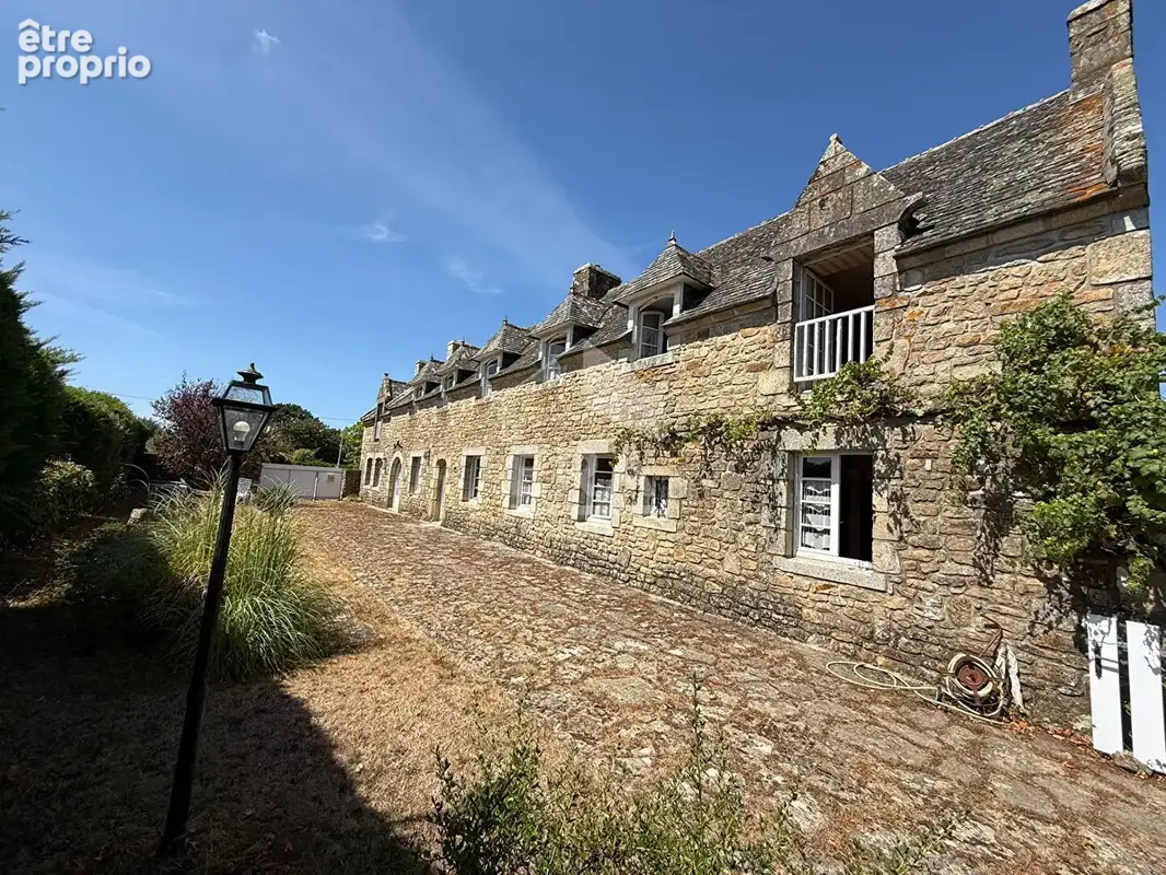 Maison à PLOEMEL