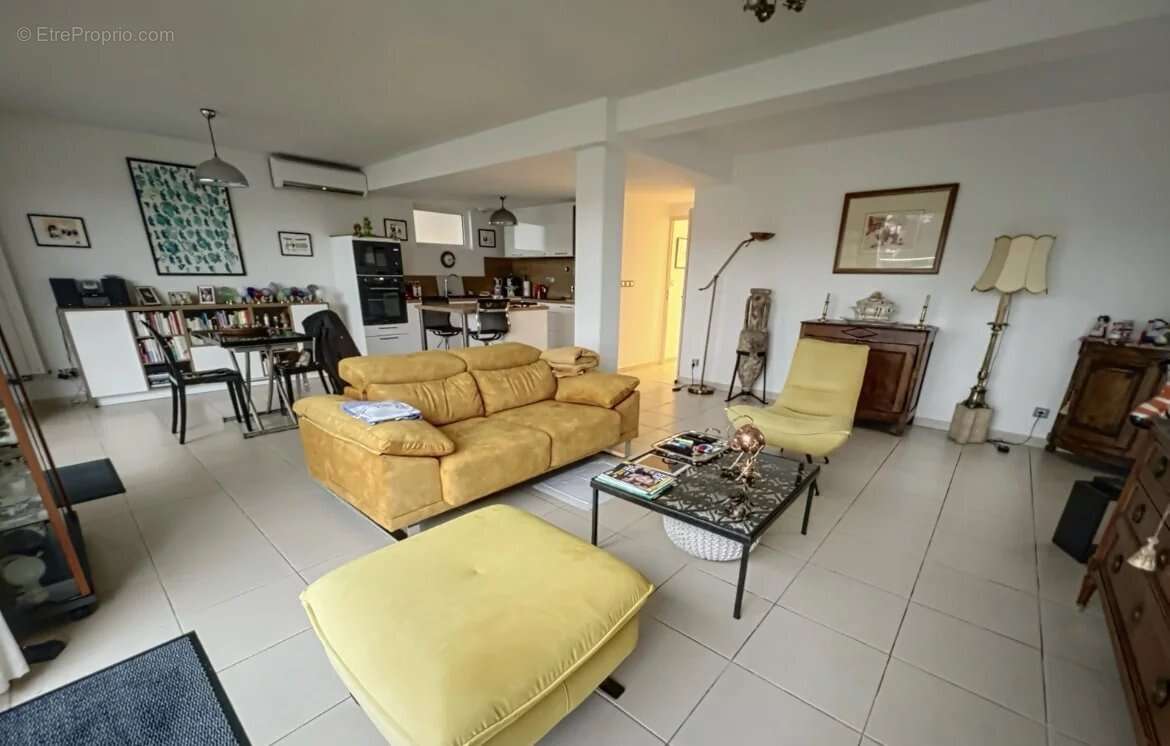 Appartement à NIMES
