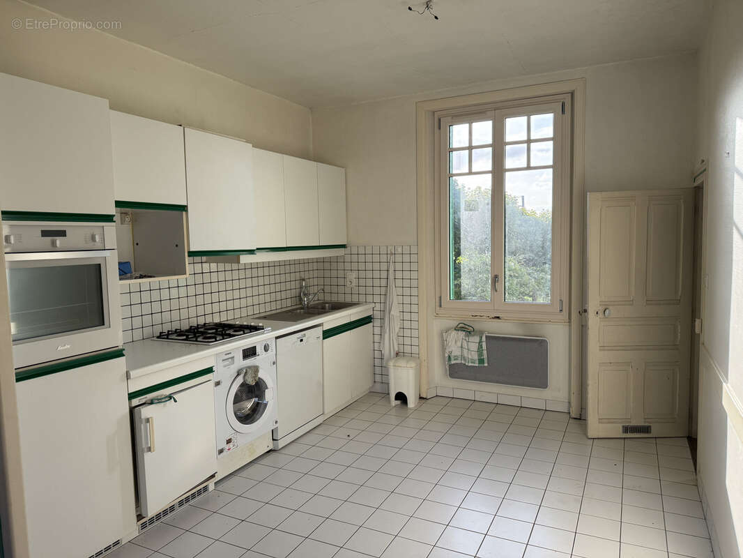 Maison à ARNAC-POMPADOUR