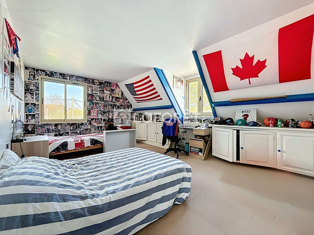 Maison à SAINT-MARCEL