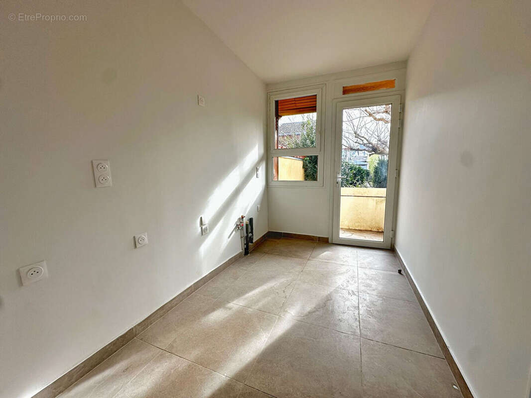Maison à NANTERRE