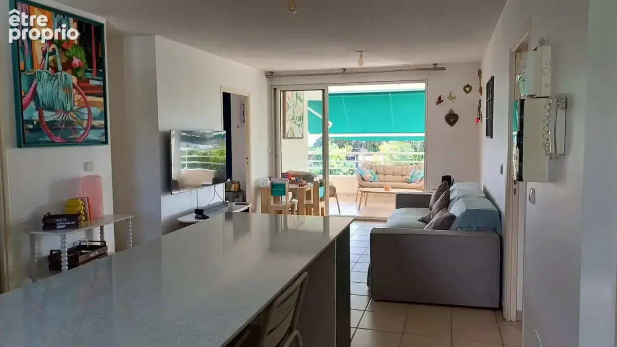 Appartement 87 m² à Fort-De-France  - photo 6