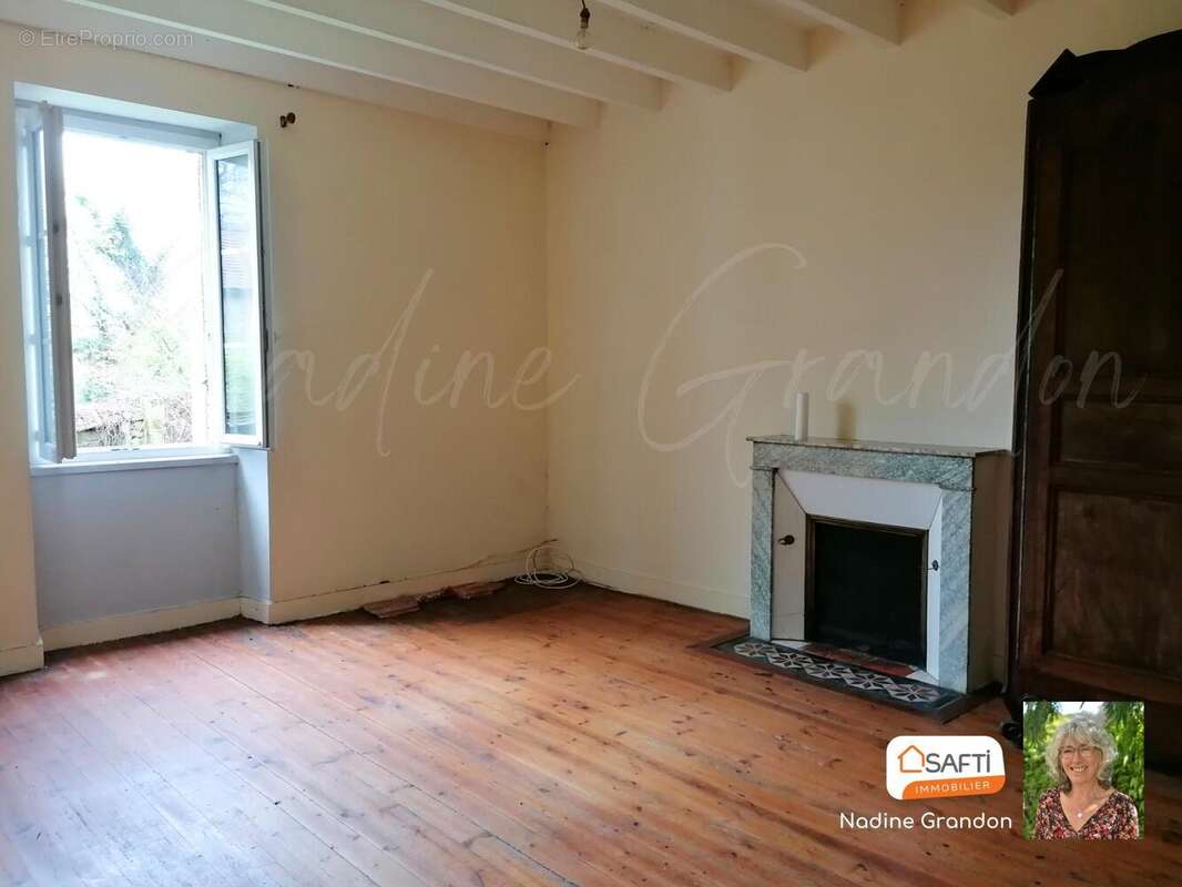 Photo 8 - Maison à LES ESSARDS