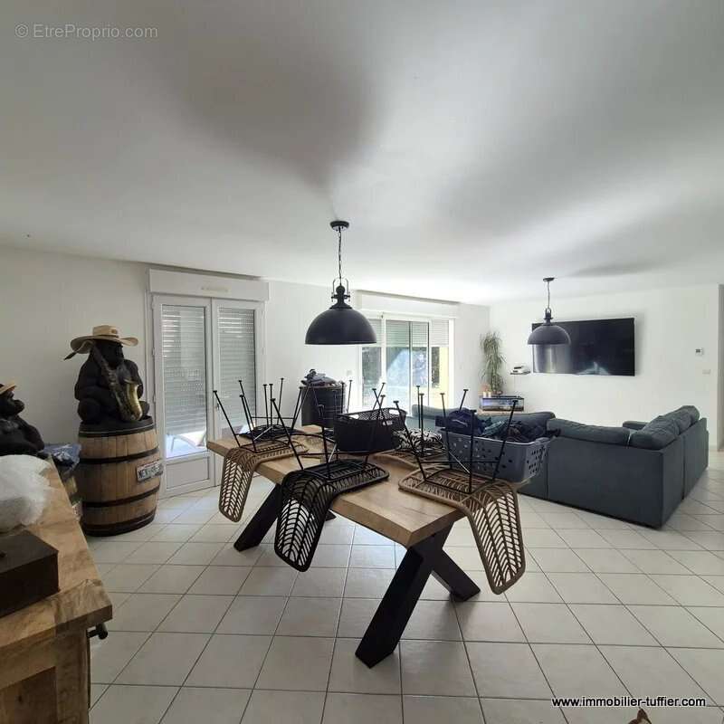Yvre l'eveque - photo 2
