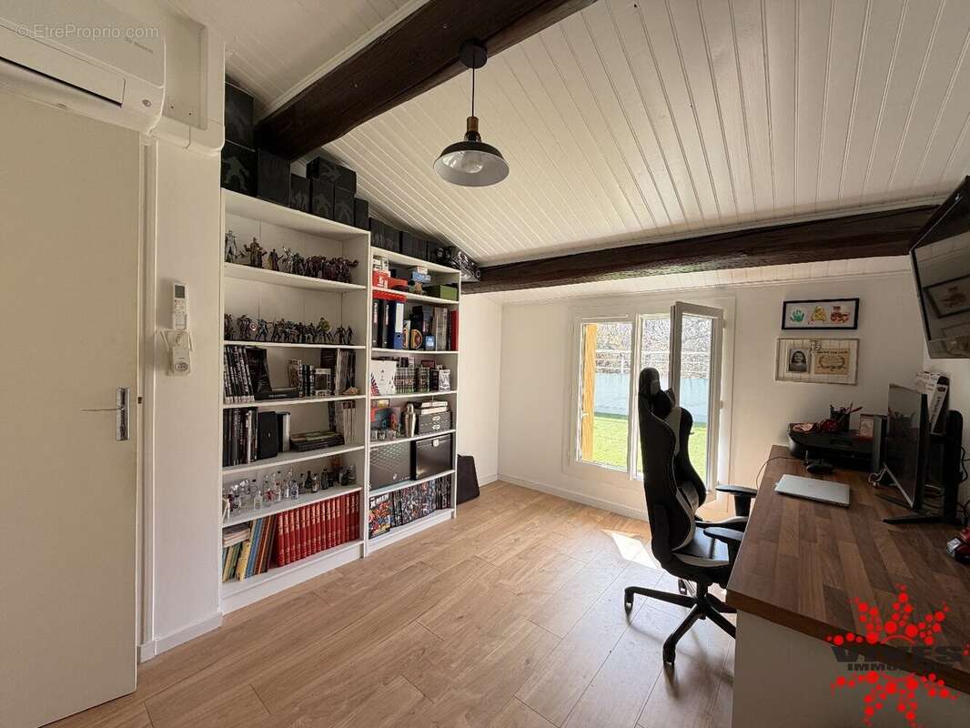 Maison à LIGNAN-SUR-ORB