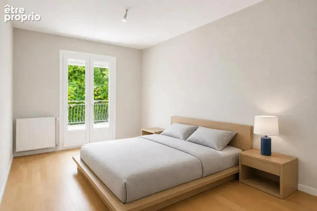 Maison familiale avec jardin, garage, piscine et atelier - photo 11
