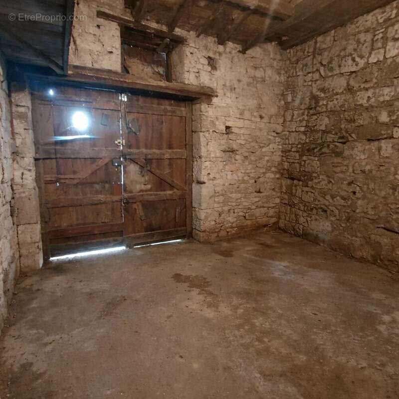 Maison à MONTPEZAT-DE-QUERCY