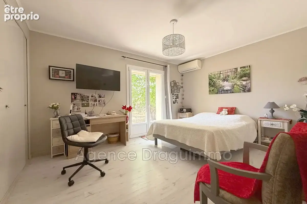 Maison 4 pièces 91 m² à vendre à Draguignan (83300) - photo 6