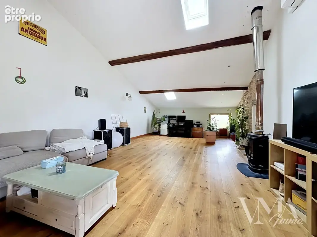 Maison en pierre de caractère entièrement rénovée - photo 6