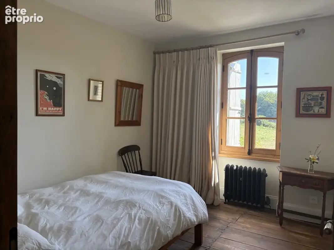 Beyssac : Fermette avec maison d'habitation, grange Auvergnate avec grand espace studio et 1,54 hectares du te - photo 8