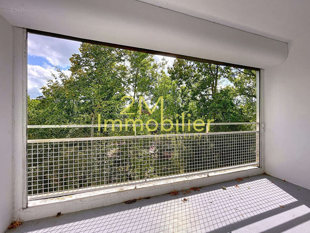 Appartement à VAUX-LE-PENIL
