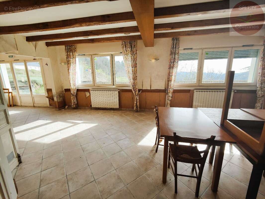 Maison à SAINT-PRIVAT-DE-VALLONGUE