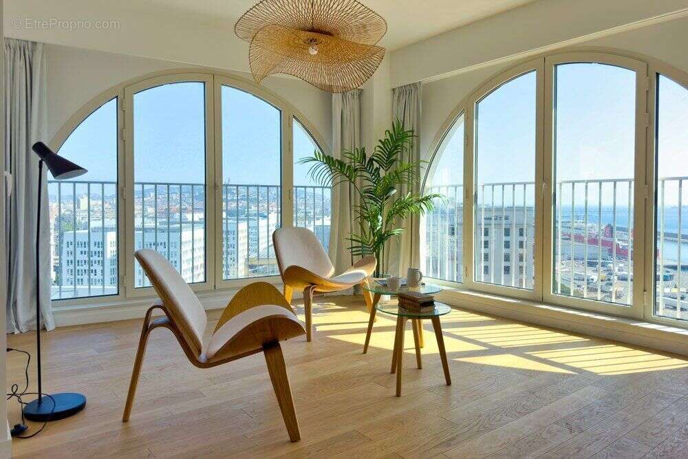 Appartement 126 m² à Marseille-2e  - photo 6