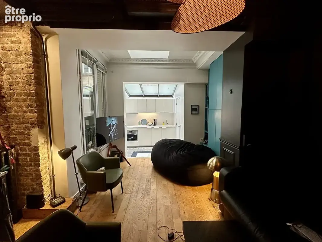 Studio 23.81 m2 paris 15e - photo 2