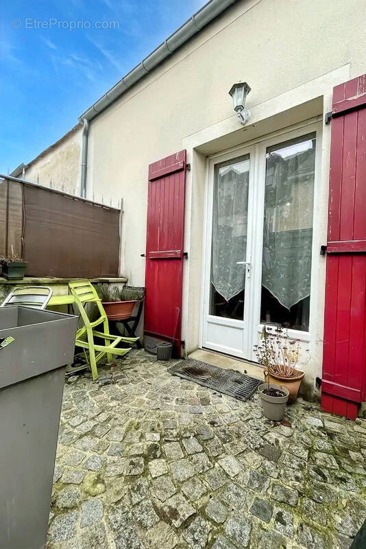 Maison à DAMMARTIN-SUR-TIGEAUX