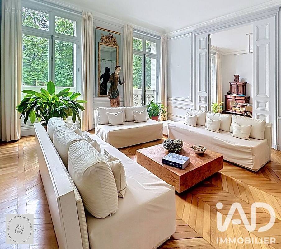 Photo 1 - Appartement à PARIS-16E