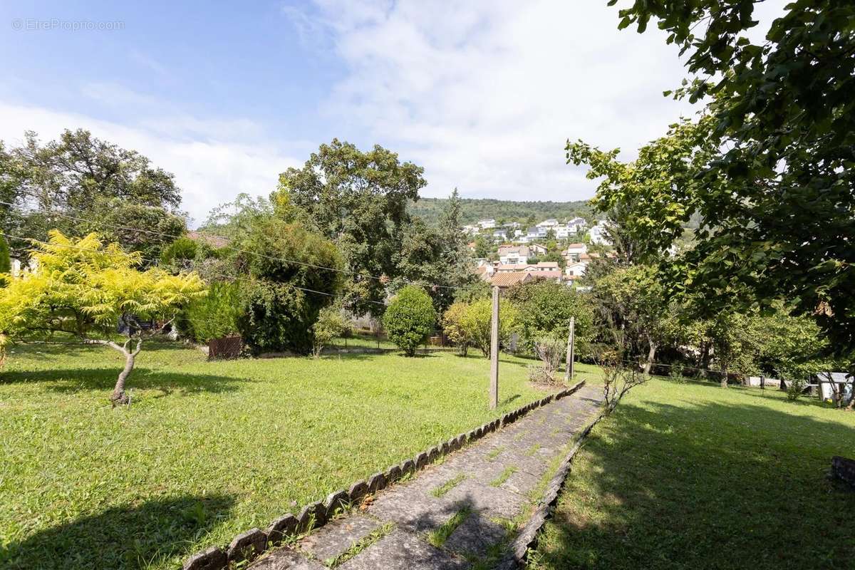 Maison à CLERMONT-FERRAND